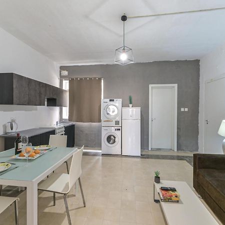 New 1 Bedroom Apartment In Valletta City Centre With Terrace And Views Exterior foto